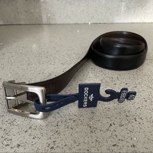 NWT Men’s Dockers Reversible Belt